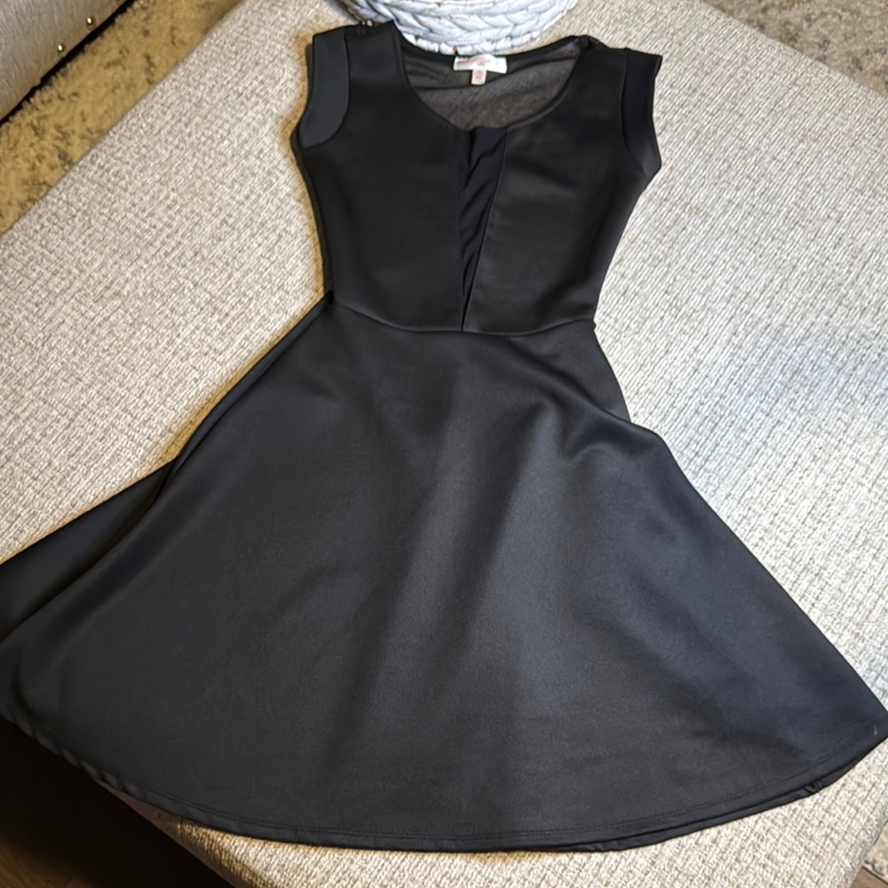 Marilyn Monroe Elegant Black Dress with cutout and sheer black